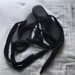 Sanuk Tie Sandals